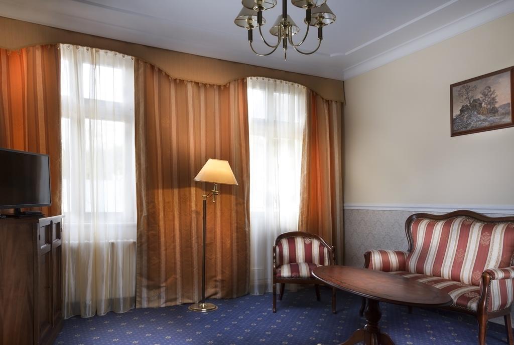 Hotel Ostende Karlovy Vary Exterior foto